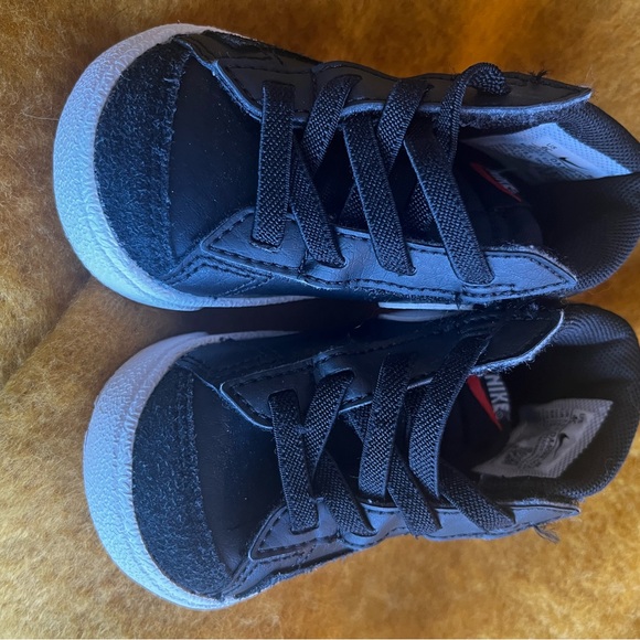 Toddler's Nike Blazer Mid '77 Black/White-White (DA4088 002) 4C - Picture 5 of 7